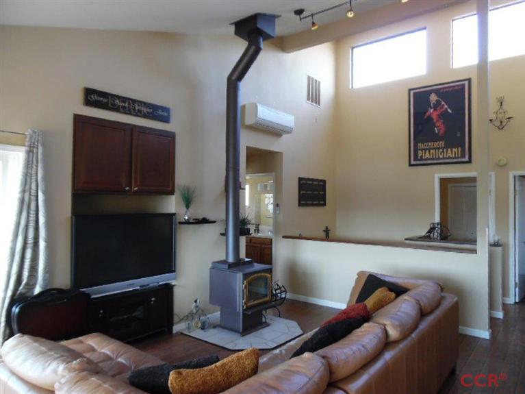 2641 Pine Ridge Road, Bradley, CA 93426