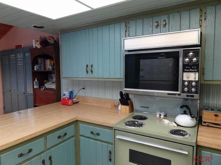 3125 East Beach Circle, Bradley, CA 93426