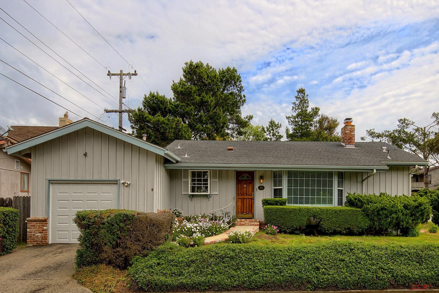 5116 Pembrook Drive, Cambria, United States 93428