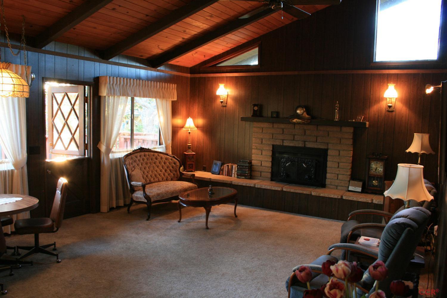 5233 Hillcrest Drive, Cambria, CA 93428