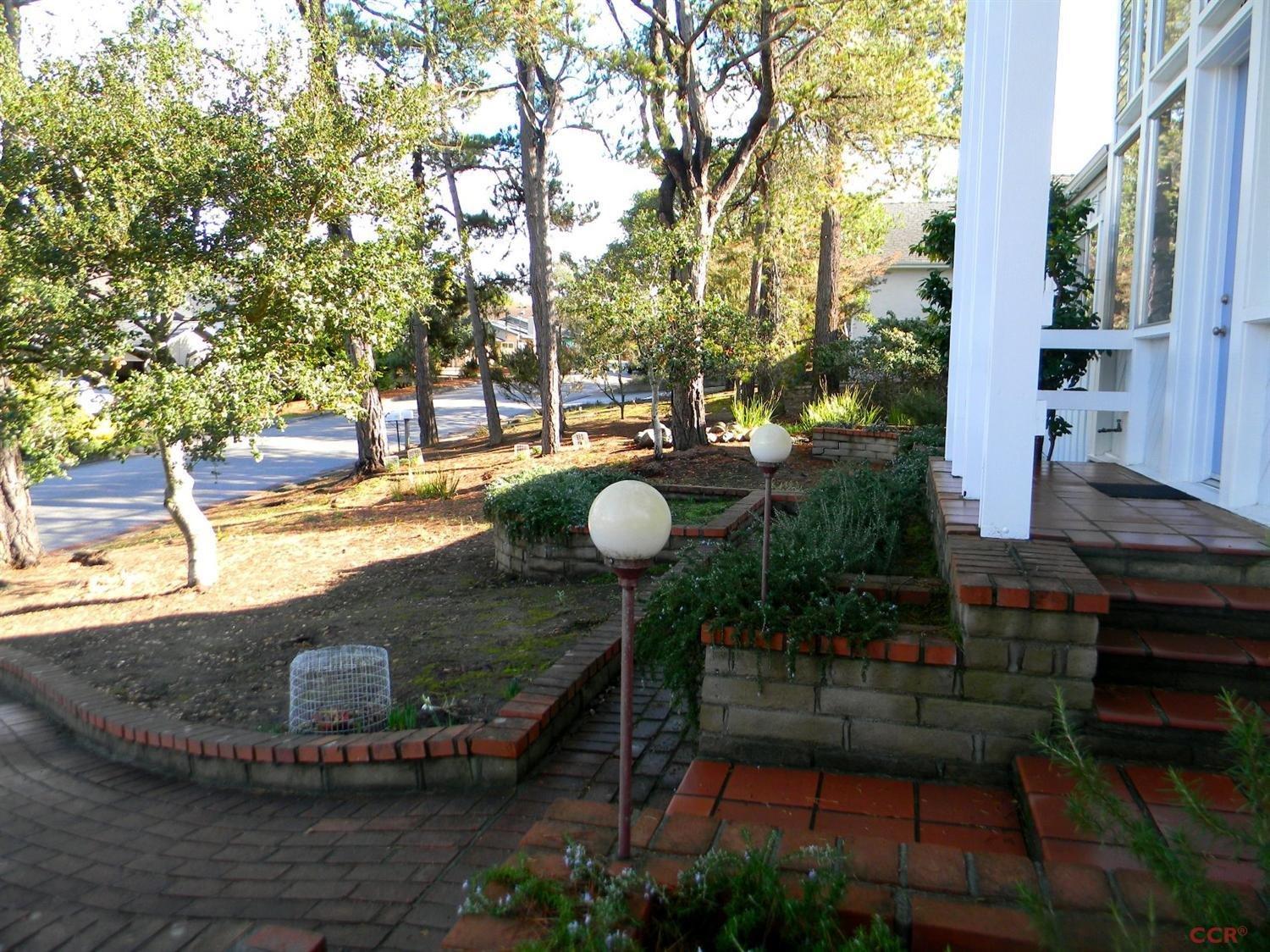 1100 Hartford Street, Cambria, CA 93428