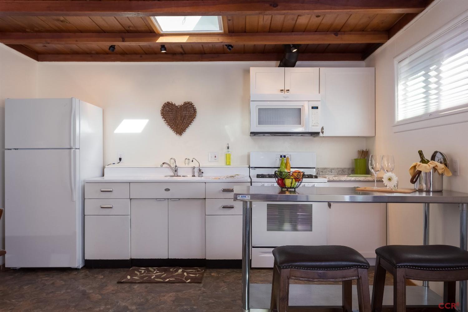 1974 Circle Drive, Cayucos, CA 93430