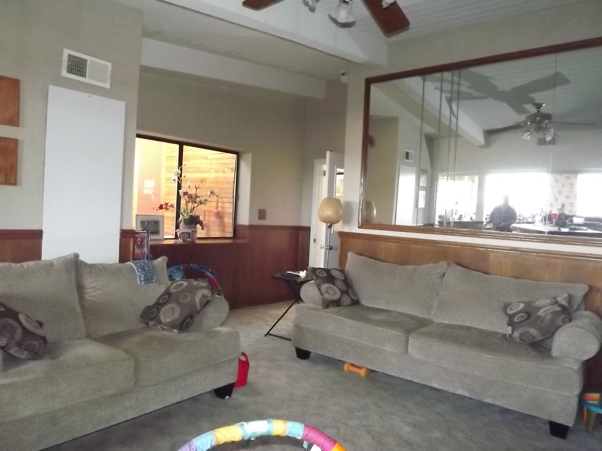 26 Oxford Dr., Lompoc, United States 93436