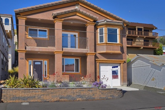 670 Sequoia Drive