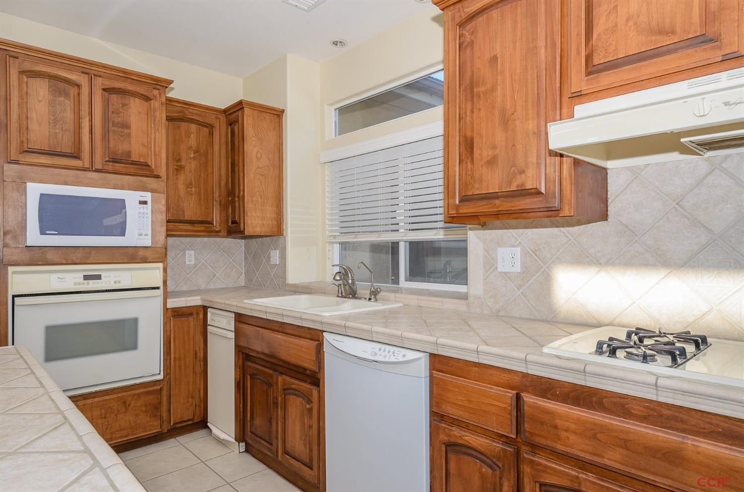 1015 Gold Crest Drive, Nipomo, CA 93444