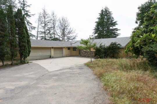 629 Story St