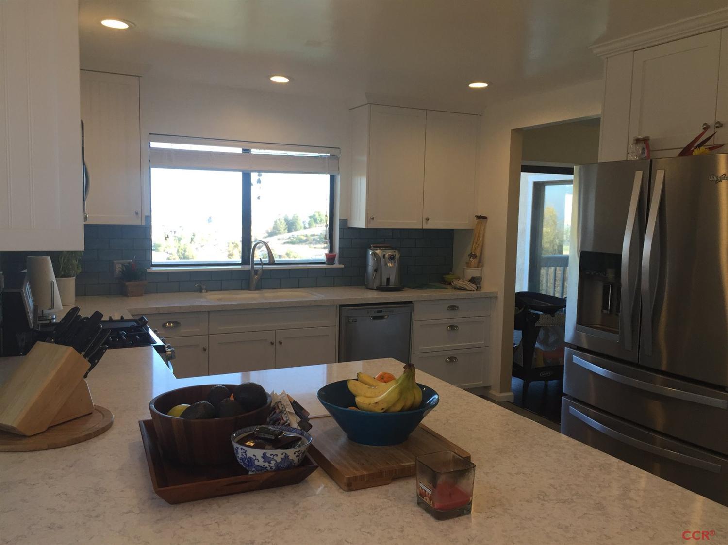 940 Walnut Drive, Paso Robles, CA 93446