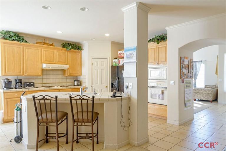 1023 Sleepy Hollow Road, Paso Robles, CA 93446