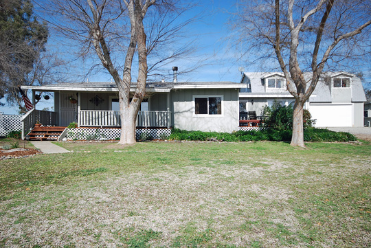 380 Grace Dr