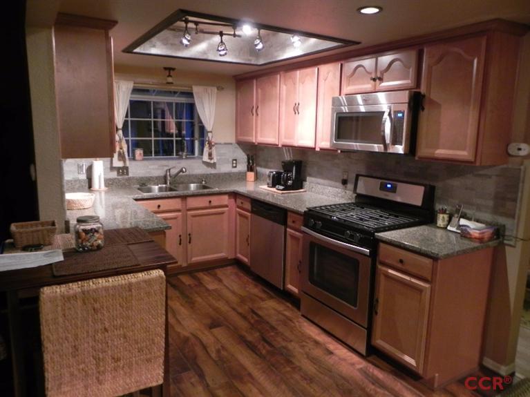 916 Torrey Pines, Paso Robles, United States 93446