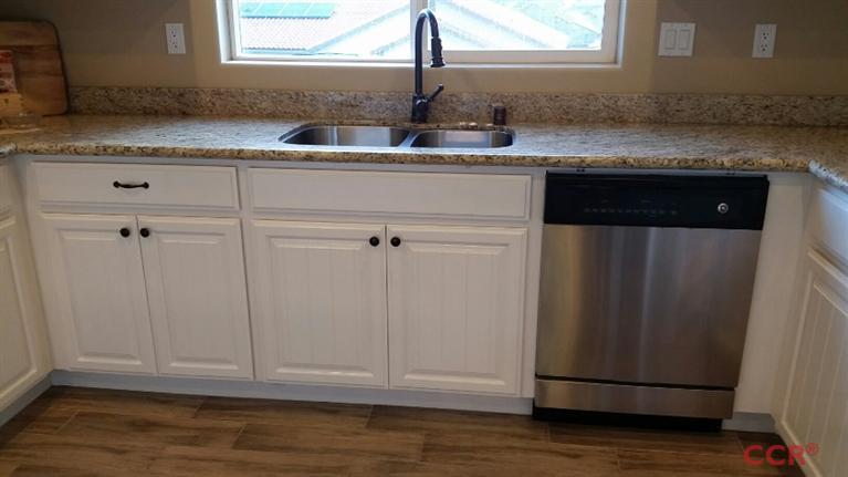 3540 Lakeside Village Drive, Paso Robles, CA 93446
