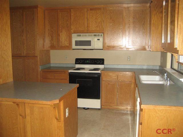 8250 Magdalena Drive, San Miguel, CA 93451