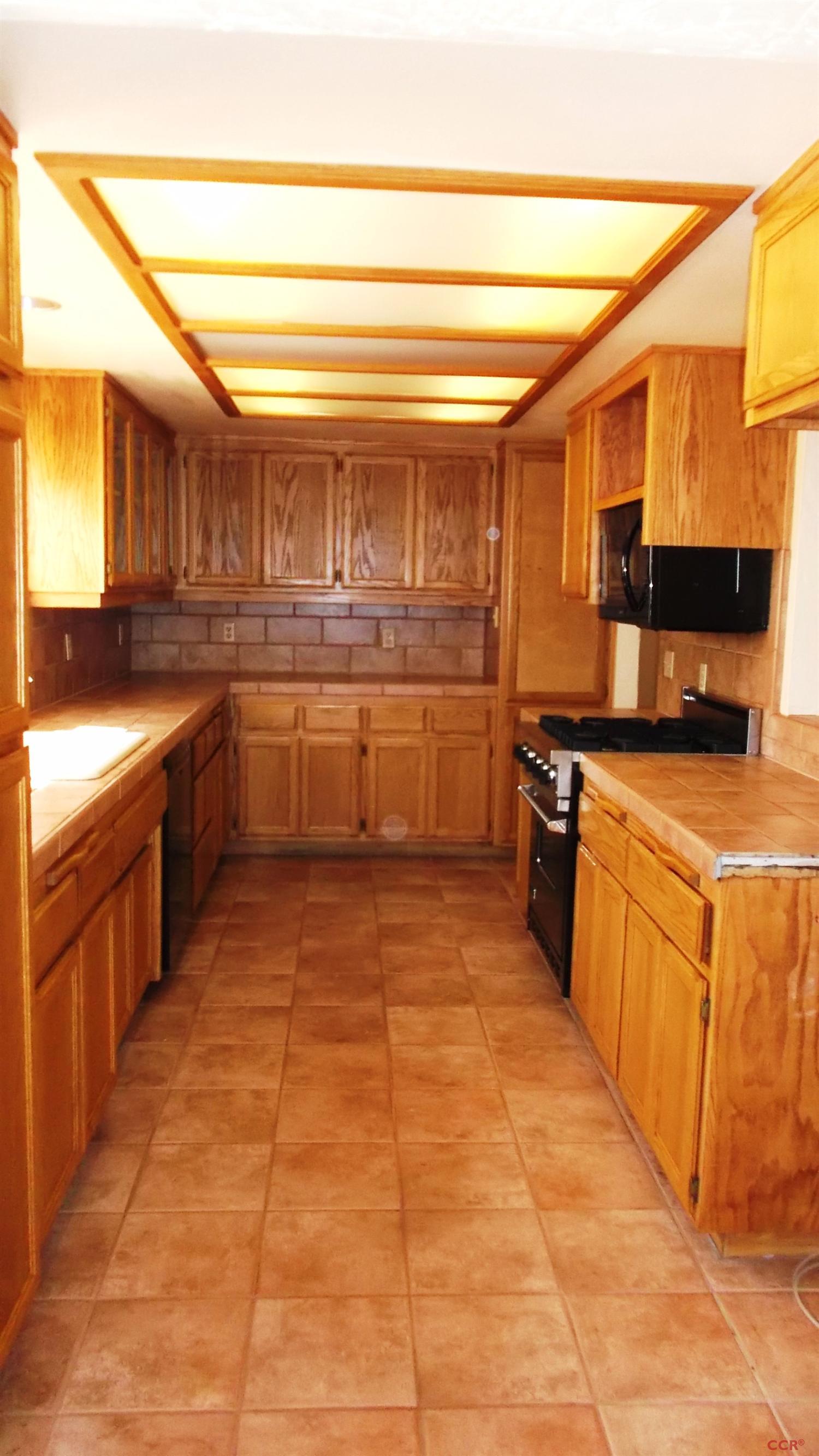 914 South McClelland Street, Santa Maria, CA 93454