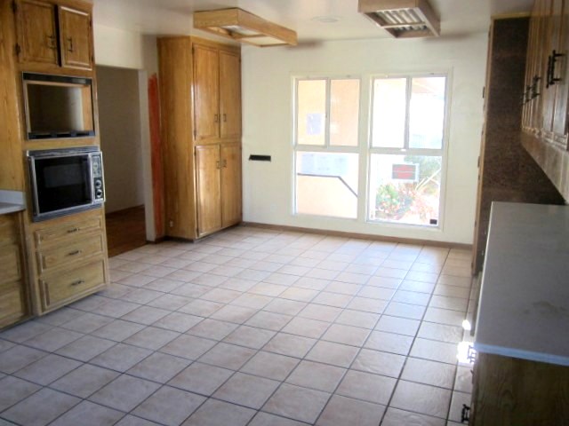 402 East Evergreen AveSanta Maria, CA, 93454Santa Barbara County