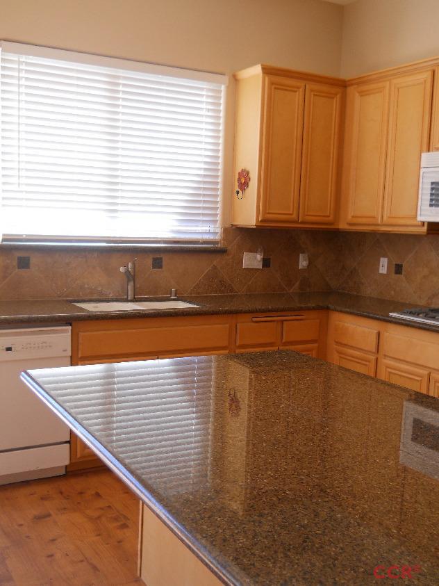 704 Singleton Dr., Santa Maria, United States 93455