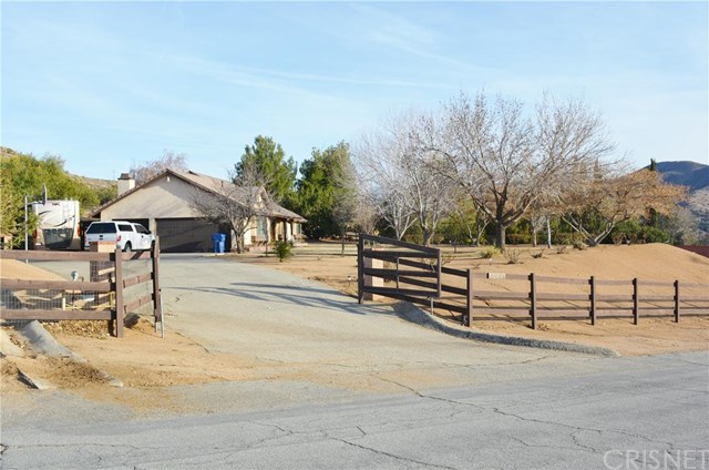 32434 Michigan Avenue, Acton, CA 93510