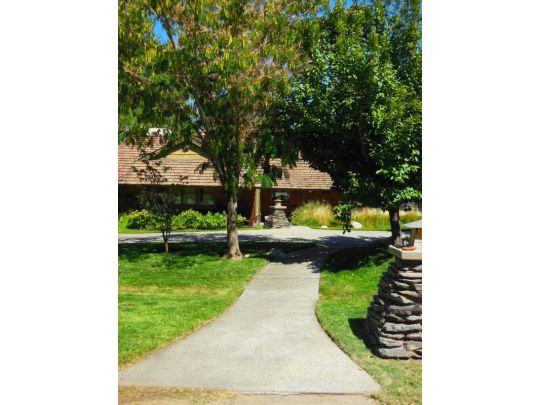 374 Vista Rd, Bishop, United States 93514