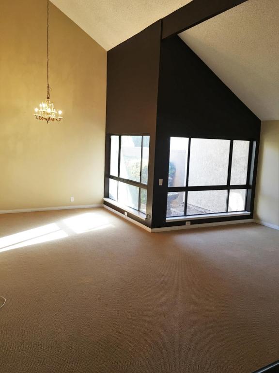 42722 W 20th Street, Lancaster, CA 93534