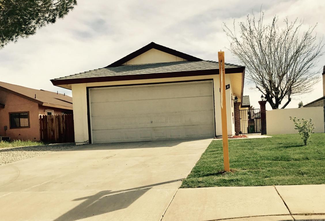 1514 E Avenue J3, Lancaster, CA 93535
