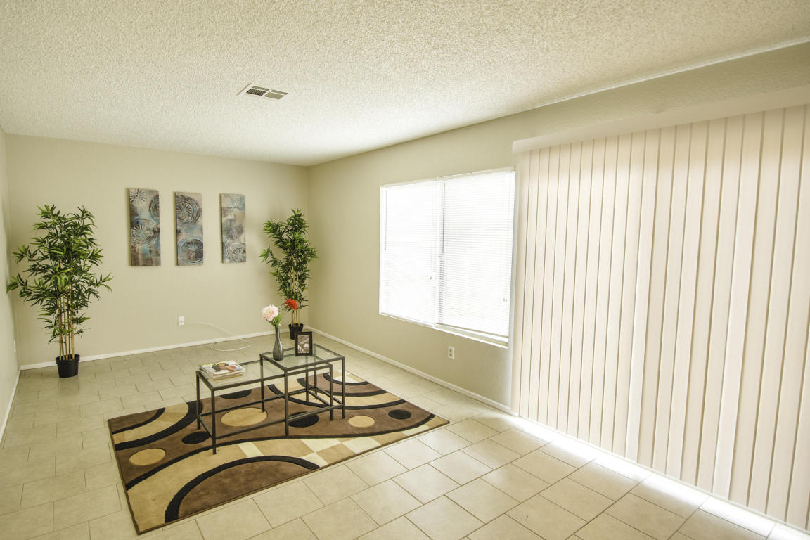 1601 Renee Street, Lancaster, CA 93535