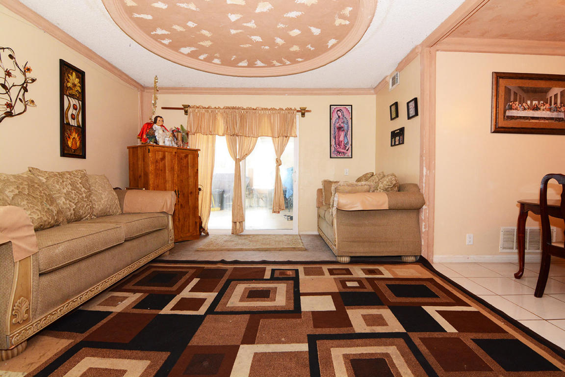 43608 Picaso Street, Lancaster, CA 93535