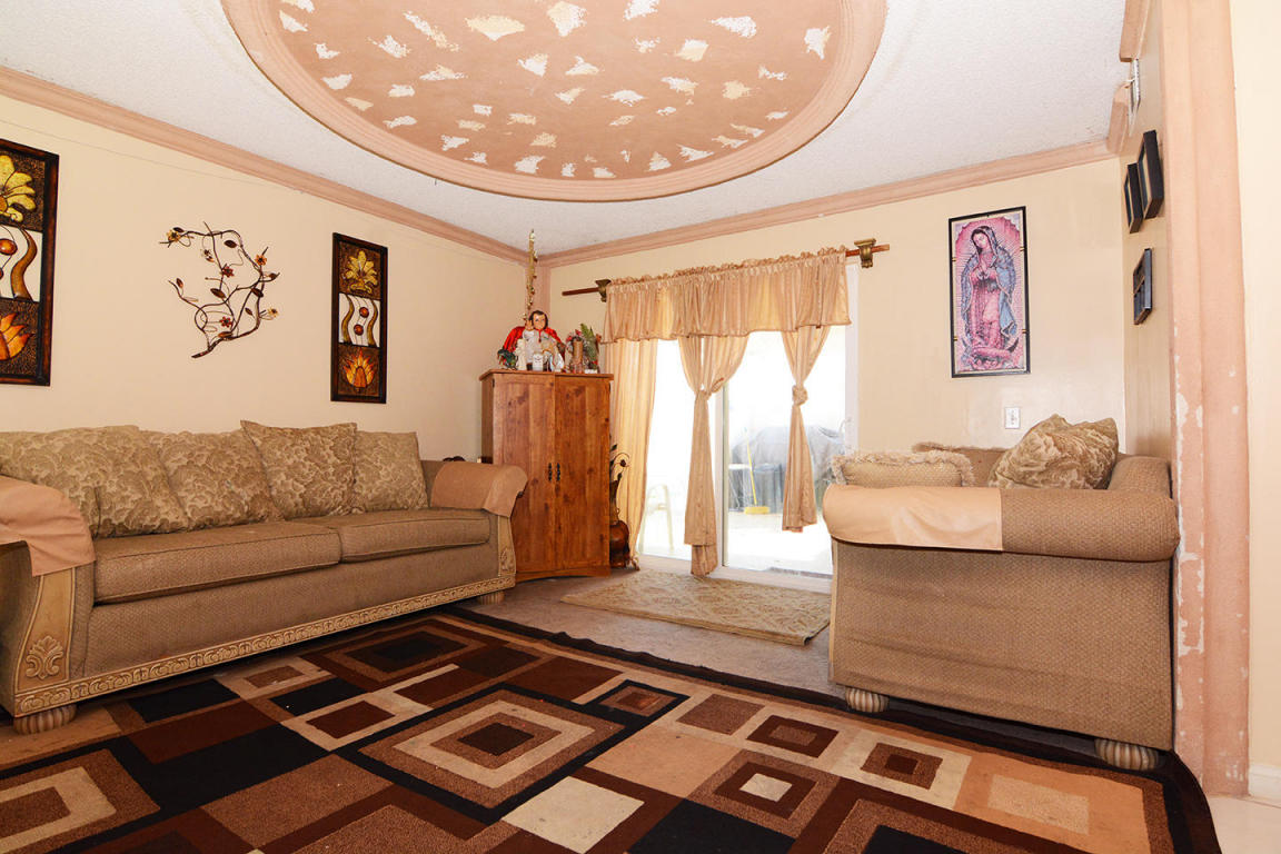 43608 Picaso Street, Lancaster, CA 93535
