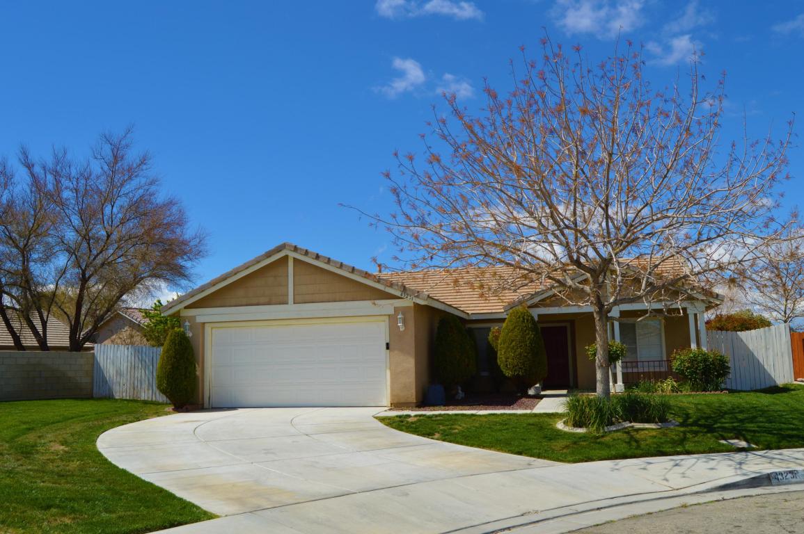 43231 Fleetwood Drive, Lancaster, CA 93535