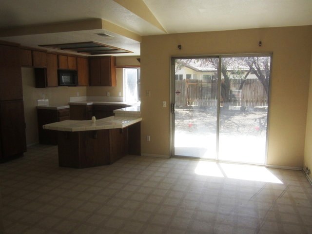 43853 30th St ELancaster, CA, 93535Los Angeles County