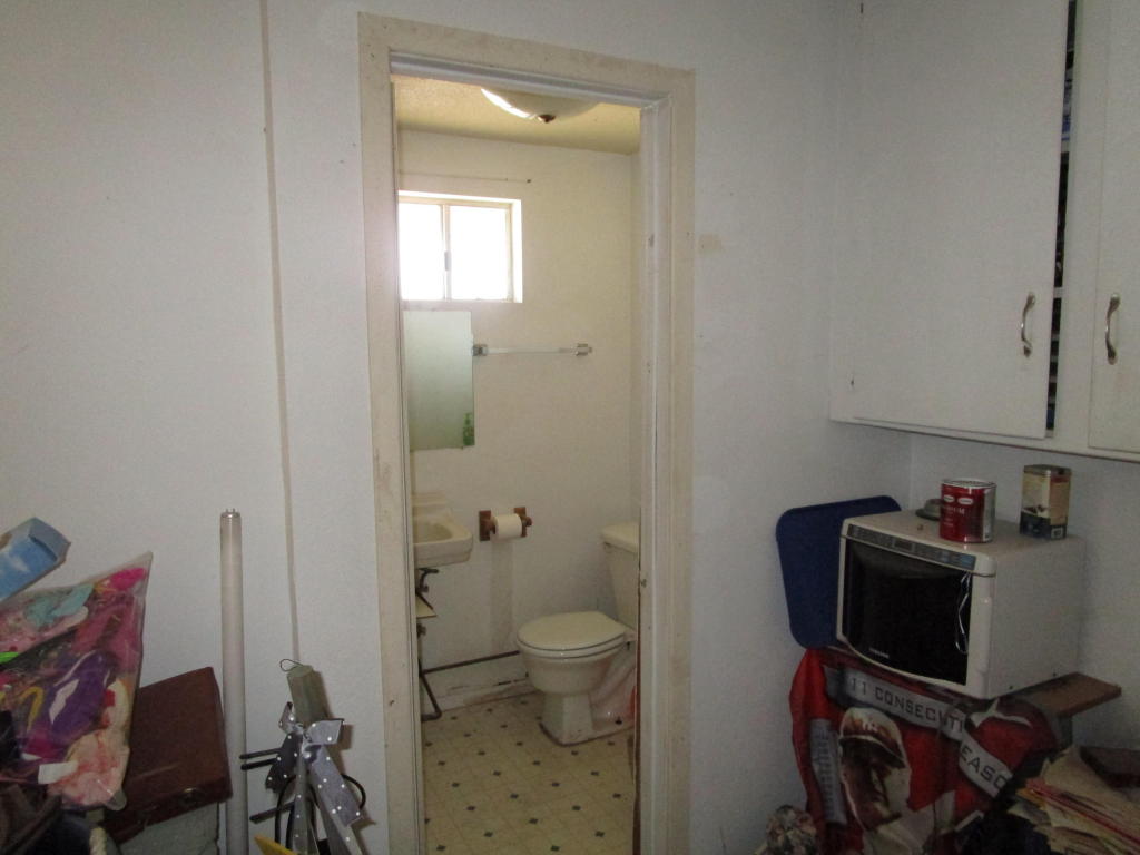 4540 W Avenue L11, Lancaster, CA 93536