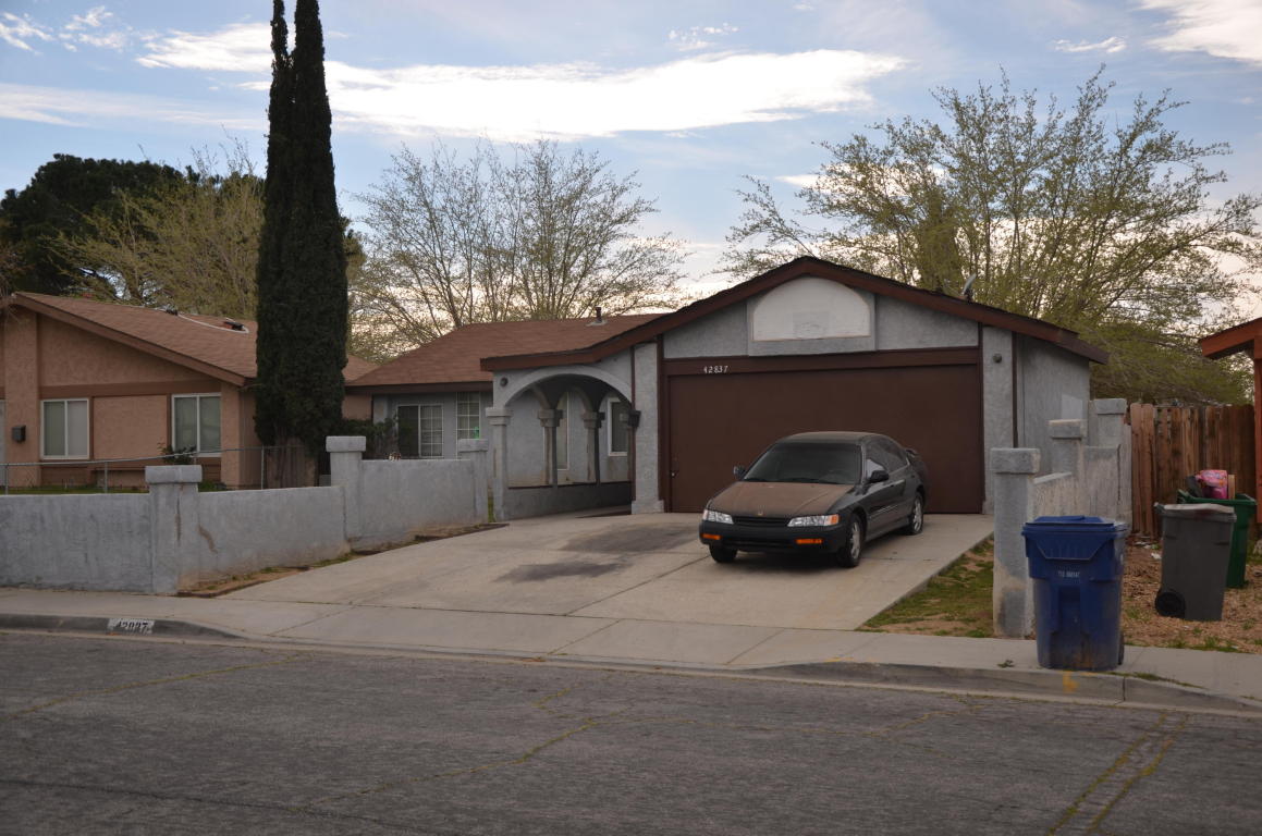42837 Alep Street, Lancaster, CA 93536