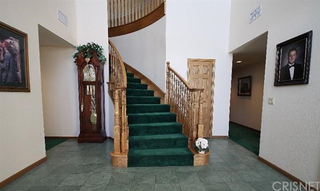 4137 Paddock Way, Lancaster, CA 93536