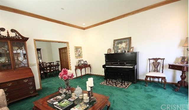 4137 Paddock Way, Lancaster, CA 93536