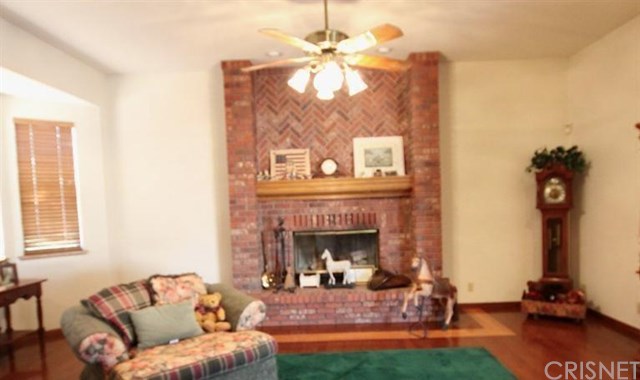 4137 Paddock Way, Lancaster, CA 93536