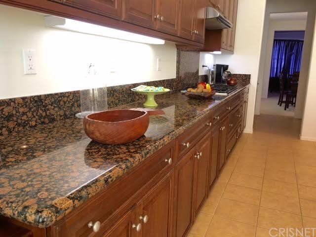 42437 71st Street West, Lancaster, CA 93536