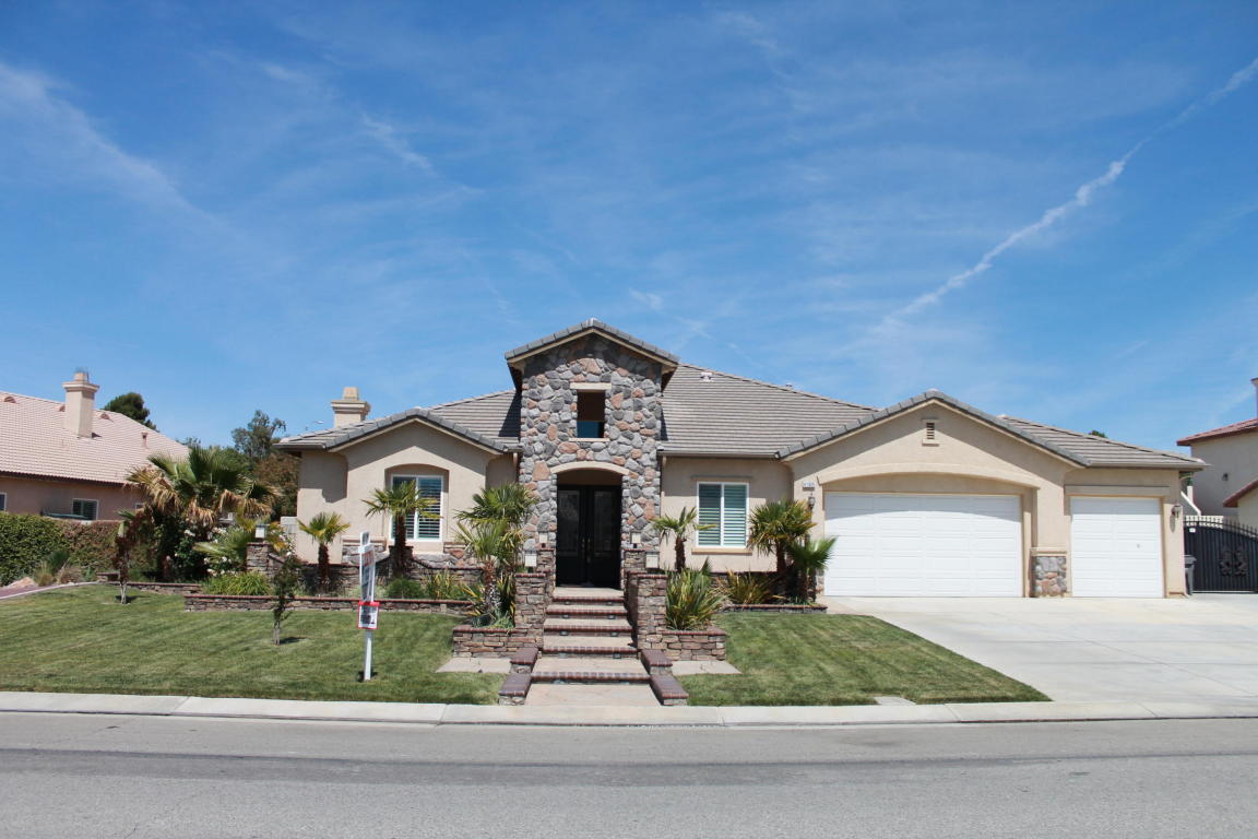 41905 Montallegro Street, Lancaster, CA 93536