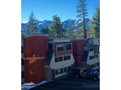 826 Lakeview Blvd, Mammoth Lakes, CA 93546