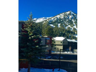 826 Lakeview Blvd, Mammoth Lakes, CA 93546