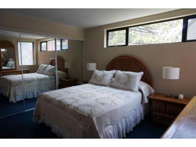 826 Lakeview Blvd, Mammoth Lakes, CA 93546