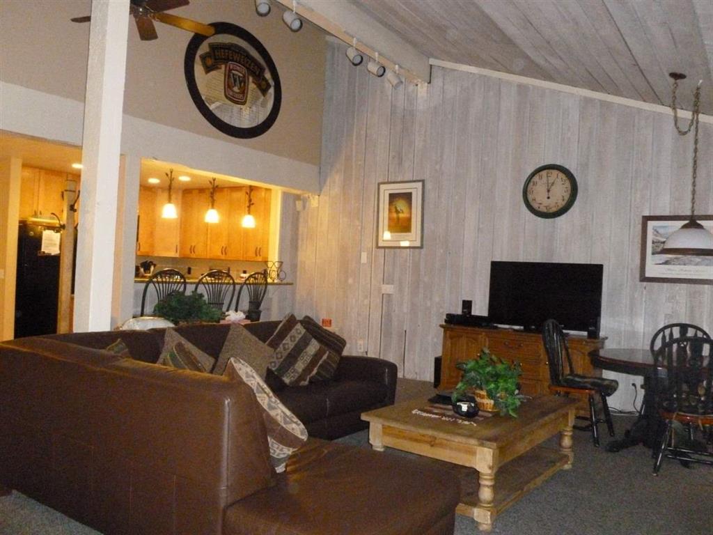 3253 Meridian Blvd #48, Mammoth Lakes, United States 93546
