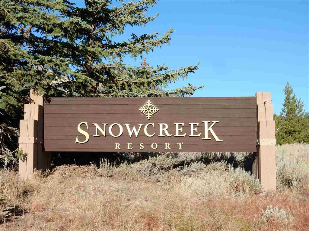 451 Snowcreek Road #451, Mammoth Lakes, United States 93546