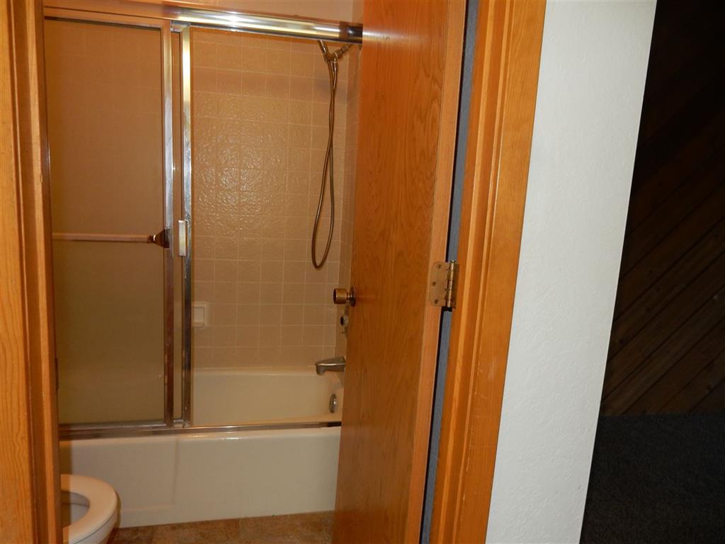 451 Snowcreek Road #451, Mammoth Lakes, United States 93546