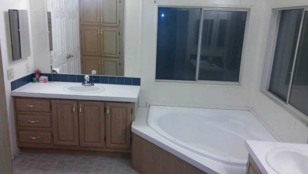 Mountain View Estates 3255 E Ave RPalmdale, CA 93550