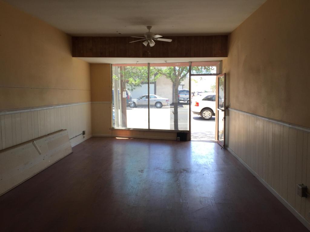 38410 E 10th, Palmdale, CA 93550
