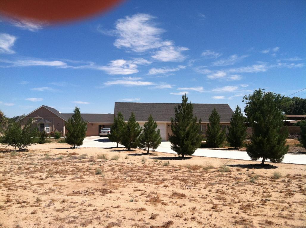 2039 W Avenue M12, Palmdale, CA 93551