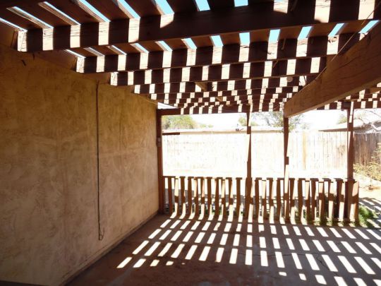 400 S Gordon ST, Ridgecrest, CA 93555