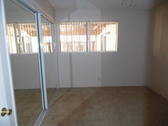 400 S Gordon ST, Ridgecrest, CA 93555