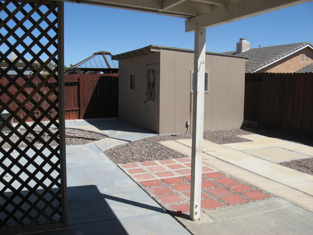 3680 Jasmine Avenue, Rosamond, CA 93560