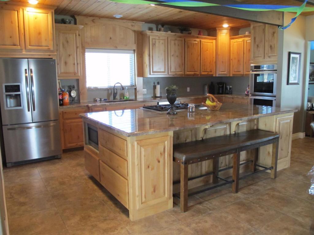 26201 Giraudo Road, Tehachapi, CA 93561