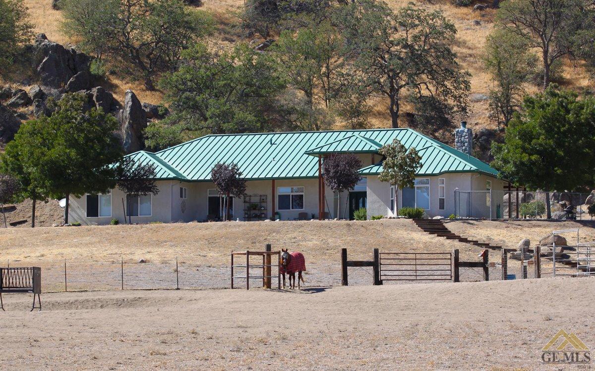 21917 Bailey Road, Tehachapi, CA 93561