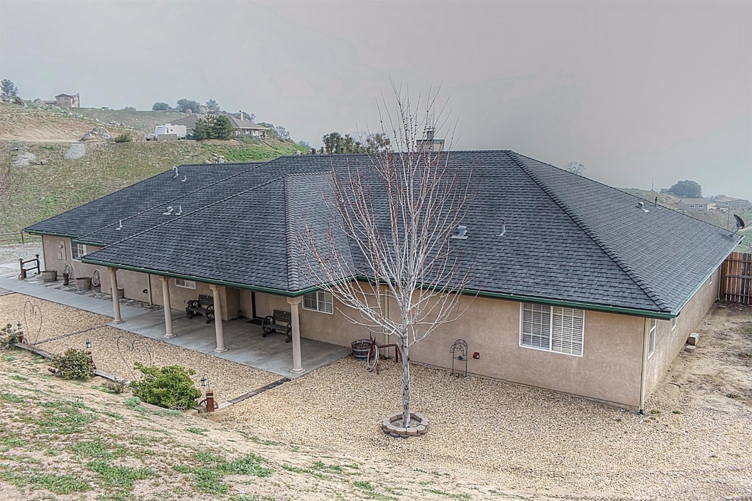 26750 Skyline Drive, Tehachapi, CA 93561